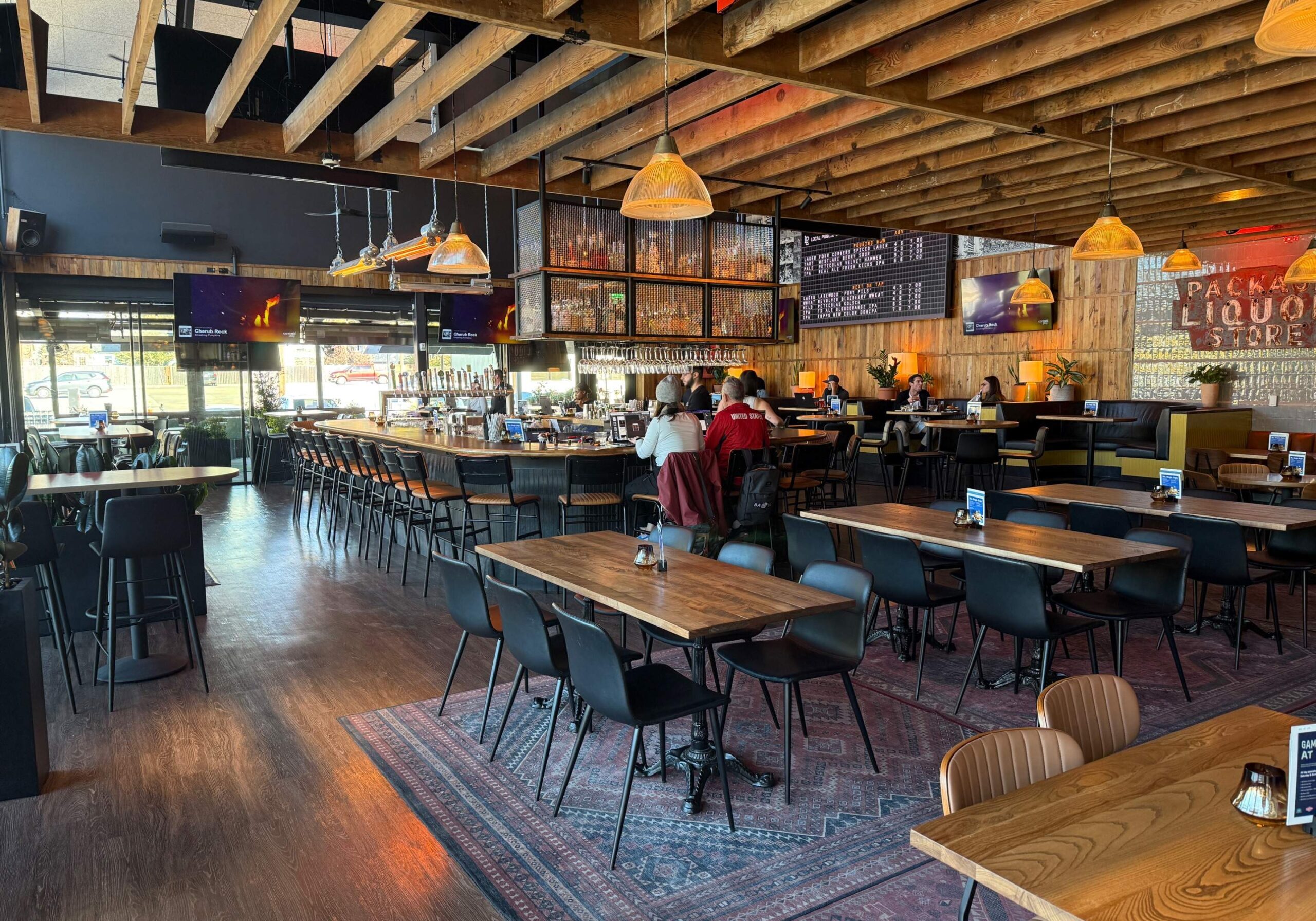 Restaurant Drywall Finishing and Painting Dallas